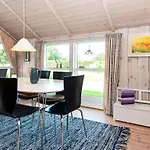 Comfortable With Large Grounds - By Traum Fjellerup