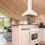 Comfortable With Large Grounds - By Traum Vakantiehuis *