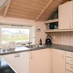 Vakantiehuis Comfortable With Large Grounds - By Traum Fjellerup
