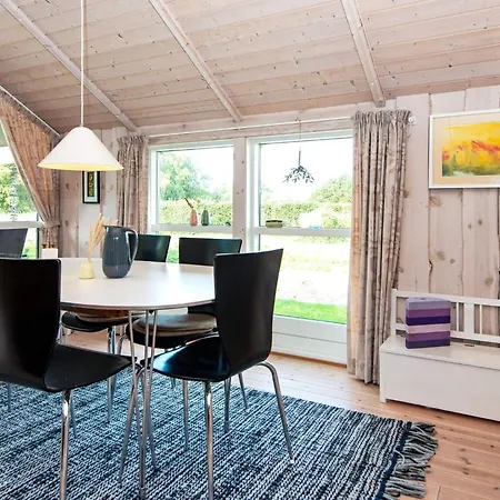 Comfortable With Large Grounds Fjellerup