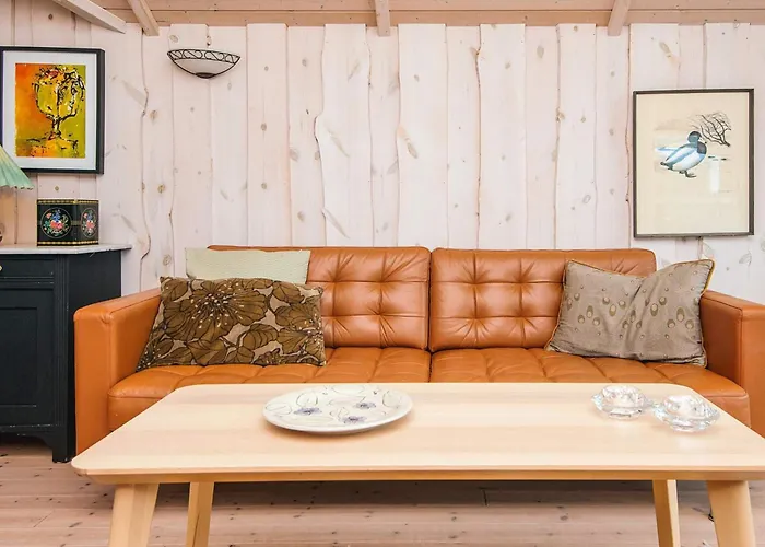 Comfortable With Large Grounds - By Traum Casa vacanze Fjellerup