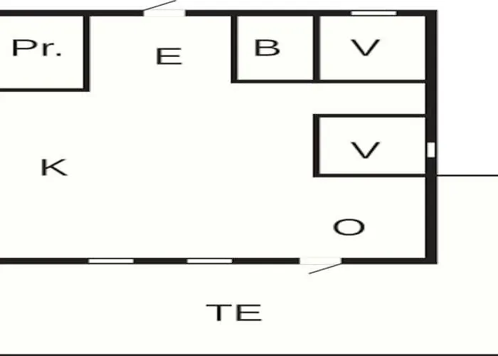 Comfortable With Large Grounds - By Traum *